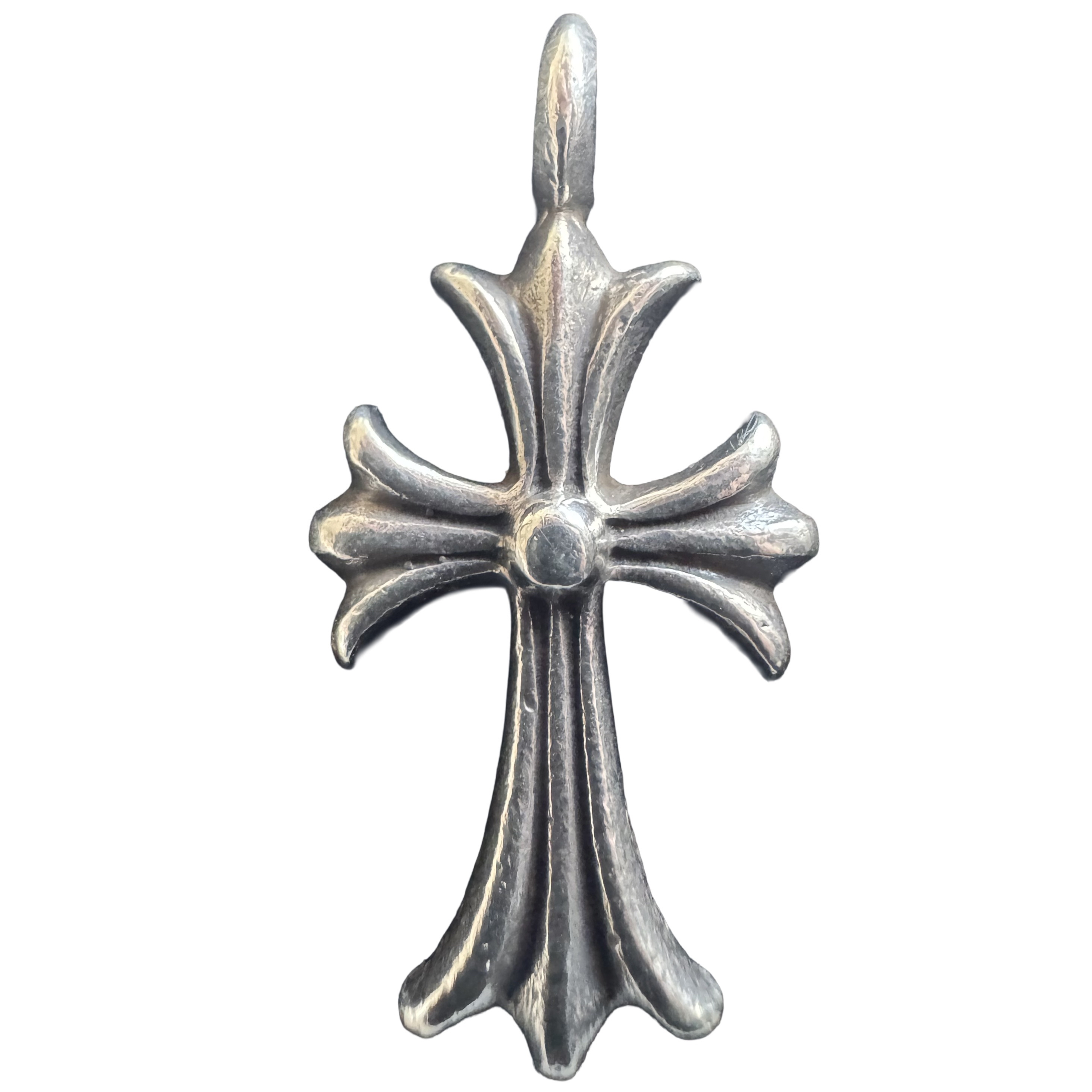 Chrome Hearts Tiny E Silver Pendant With pavé set Diamonds